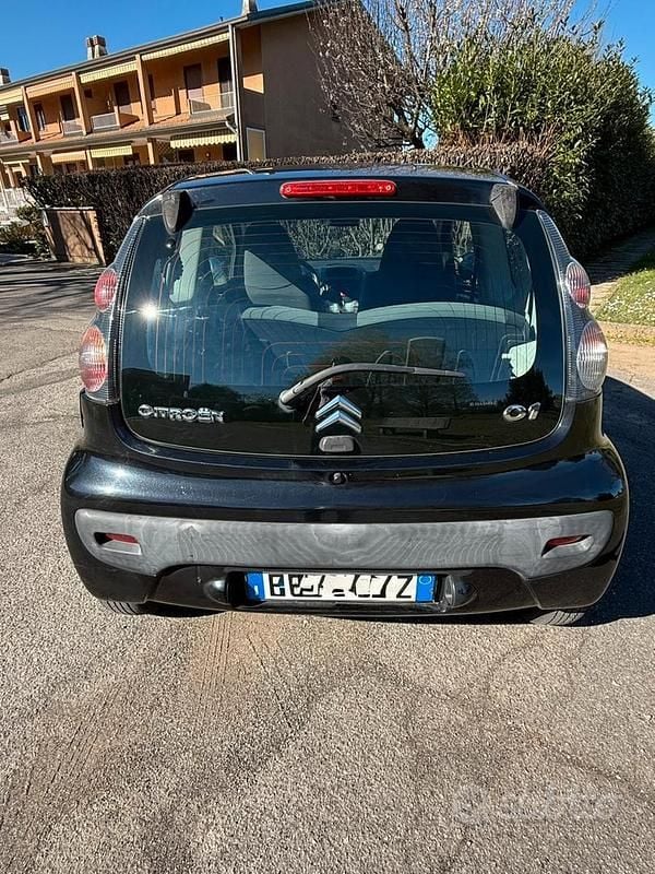 Usata Citroën C1 68 CV (50 kW) 2010 Nero Utilitaria