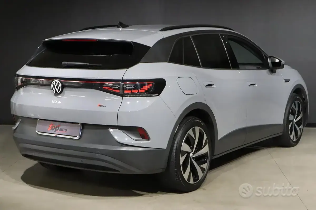 Usata VW ID.4 Pro Performance 69 kW (95 CV) 2023 Grigio SUV