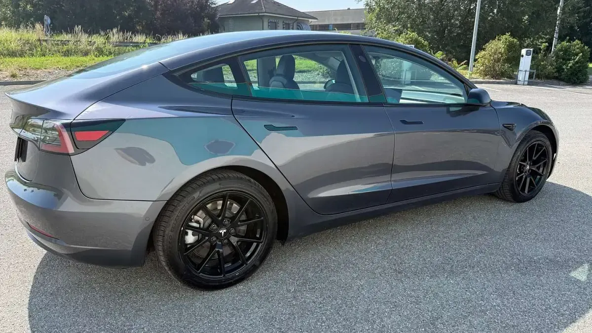 Usata Tesla Model 3 152 kW (208 CV) 2020 Grigio Berlina