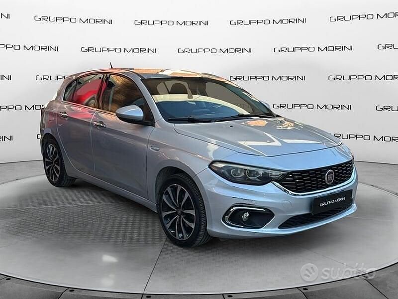 Usata Fiat Tipo Lounge 120 CV (88 kW) 2018 Grigio Berlina