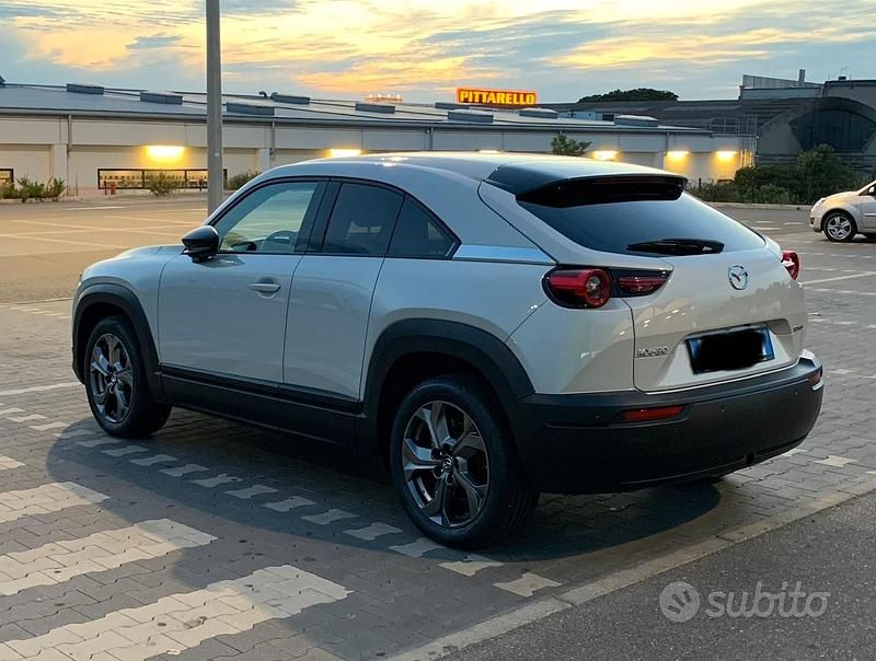 Usata Mazda MX30 Exclusive 80 kW (110 CV) 2020 Bianco SUV