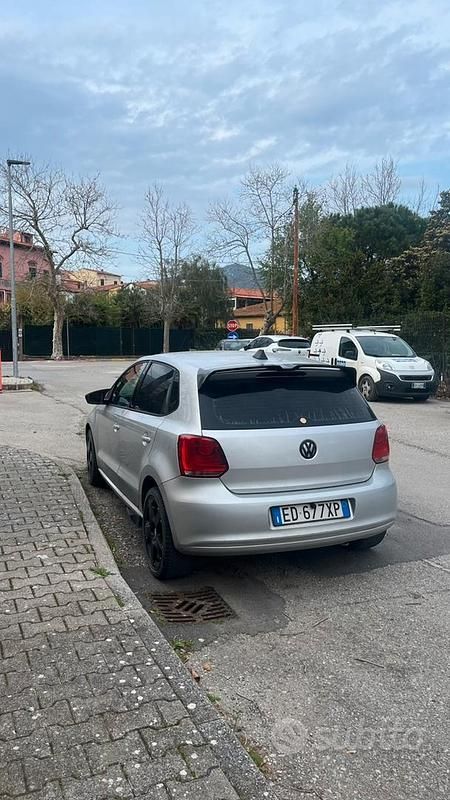 Gebraucht VW Polo Comfortline 70 PS (51 kW) 2010 Grau Kleinwagen
