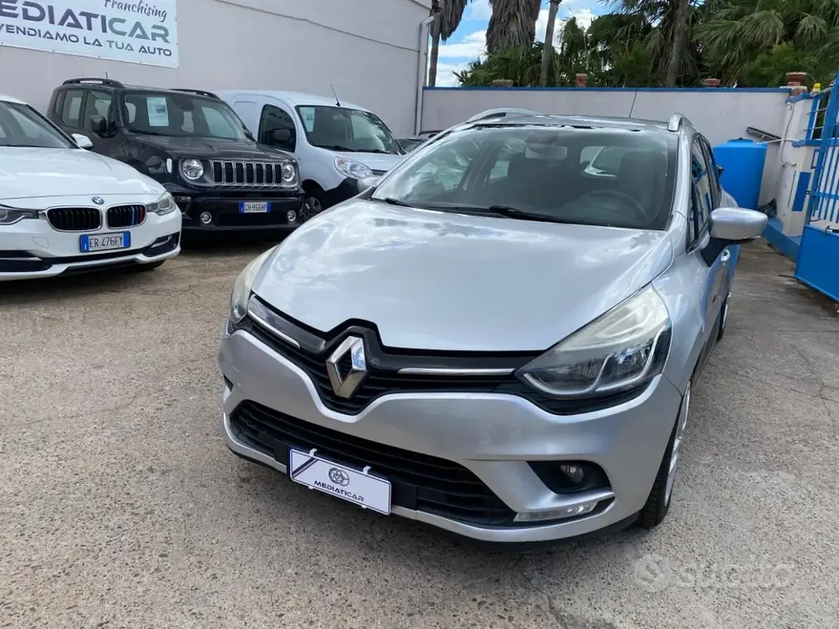Usata Renault Clio IV 90 CV (66 kW) 2017 Grigio Berlina