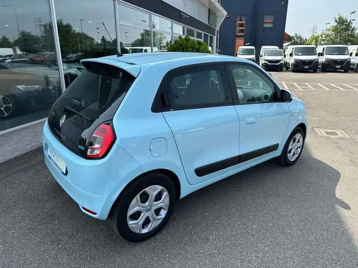 Usata Renault Twingo Intens 30 kW (42 CV) 2022 Other Utilitaria