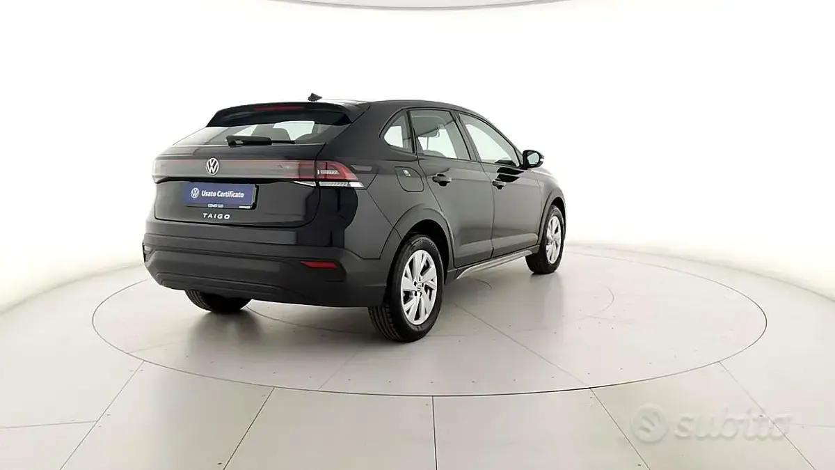 Usata VW Taigo Life 116 CV (85 kW) 2024 Nero SUV