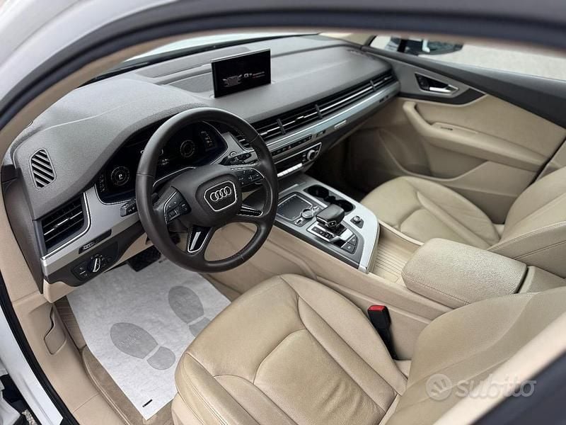 Usata Audi Q7 Business 272 CV (200 kW) 2015 Bianco SUV