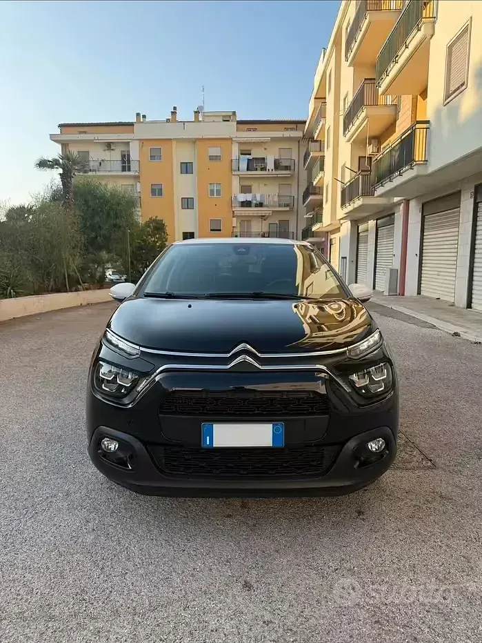 Usata Citroën C3 PureTech 110 CV (80 kW) 2022 Nero Utilitaria