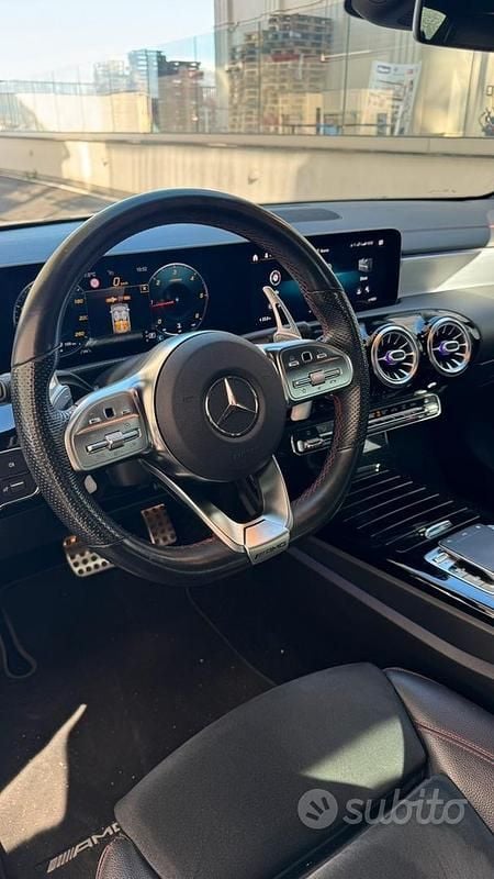 Usata Mercedes CLA180 AMG line 136 CV (100 kW) 2020 Grigio Berlina