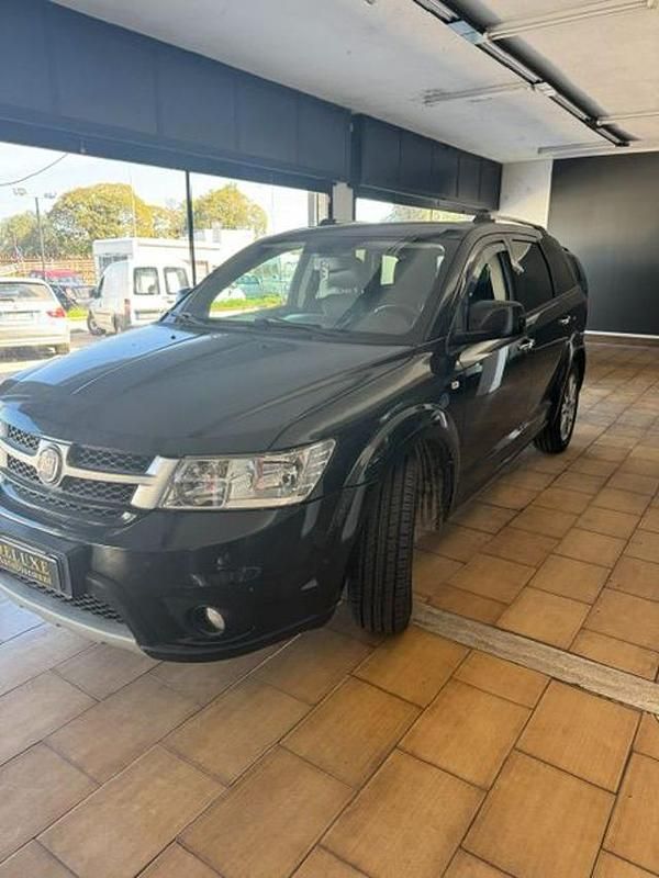 Usata Fiat Freemont 140 CV (102 kW) 2012 Nero SUV