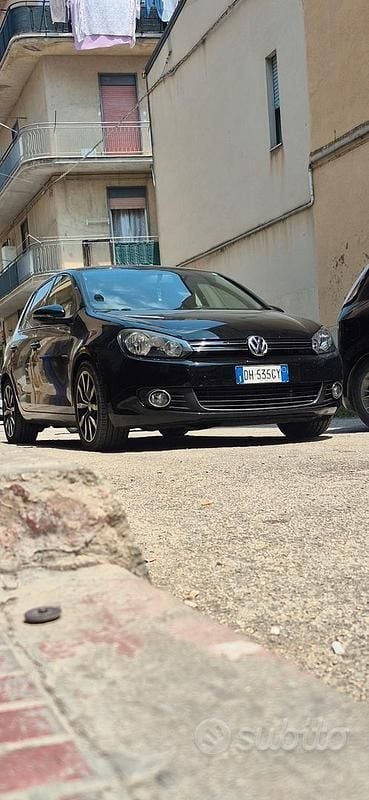 Usata VW Golf VI 110 CV (80 kW) 2009 Utilitaria