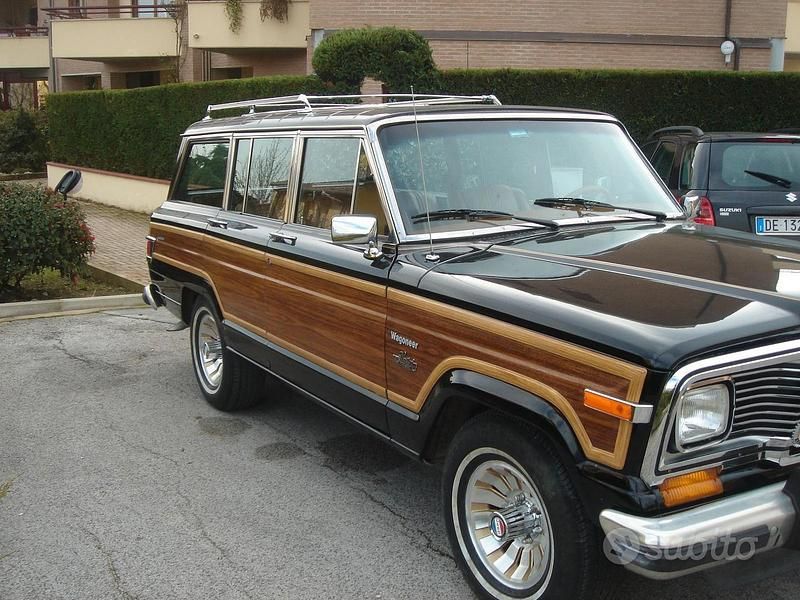 Usata Jeep Wagoneer 1981 Nero SUV