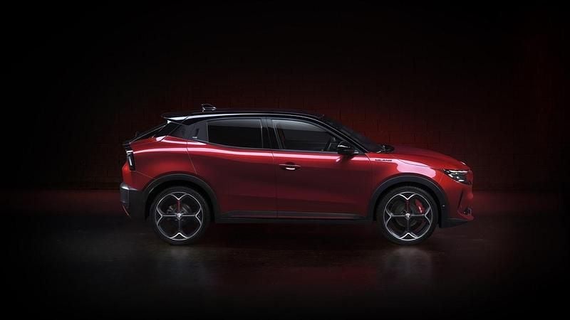 Nuova Alfa Romeo Junior 136 CV (100 kW) 2025 Nero tortona SUV