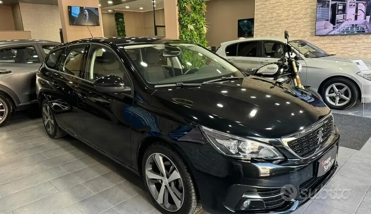 Usata Peugeot 308 SW Business-Line 131 CV (96 kW) 2018 Nero metallizzato Station wagon