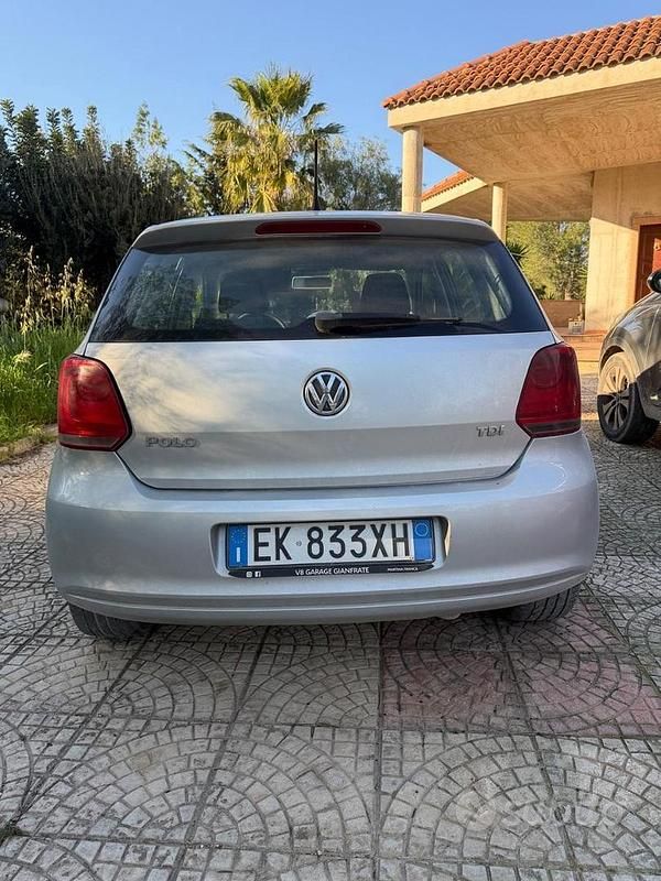 Usata VW Polo 70 CV (51 kW) 2012 Grigio Utilitaria