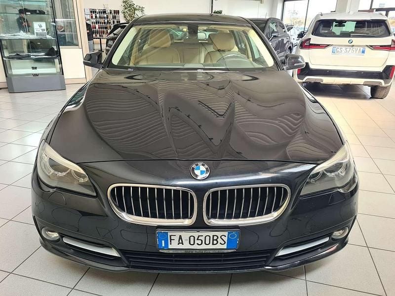 Usata BMW 520 190 CV (139 kW) 2015 Nero Station wagon