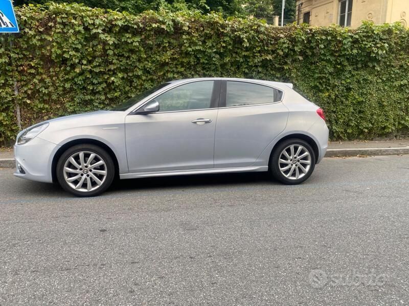 Usata Alfa Romeo Giulietta 2015 Grigio Utilitaria
