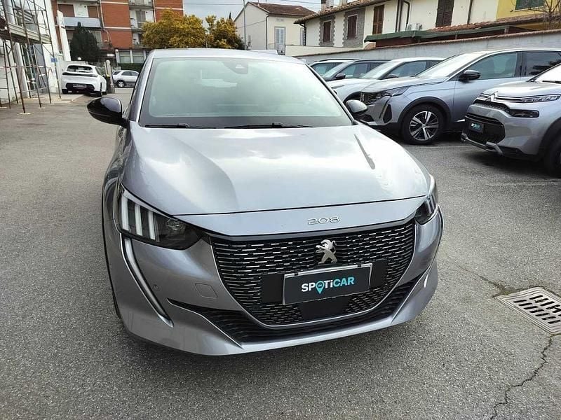 Usata Peugeot 208 GT 101 CV (74 kW) 2023 Grigio Utilitaria