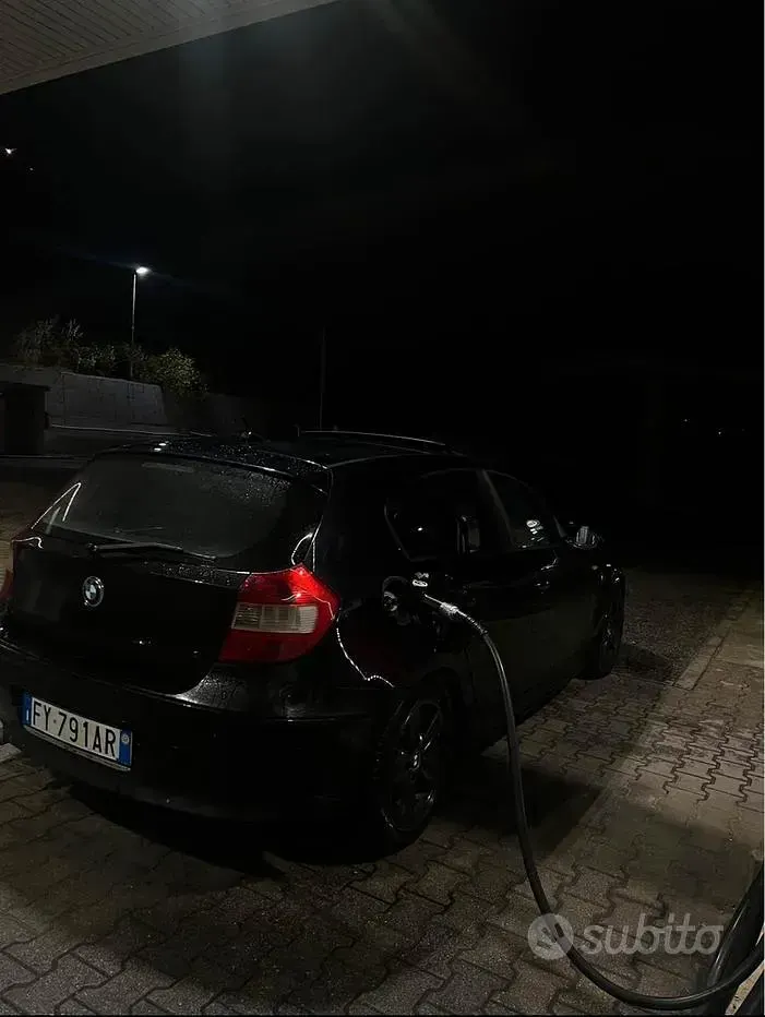 Usata BMW 118 143 CV (105 kW) 2008 Nero Utilitaria