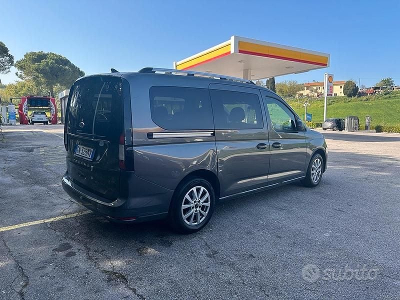 Usata Ford Grand Tourneo Connect 114 CV (83 kW) 2023 Monovolume