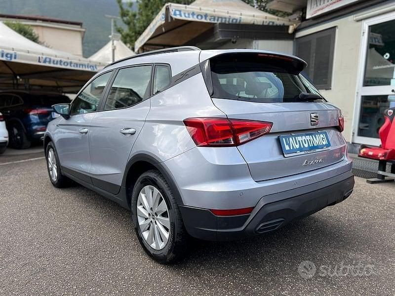 Usata Seat Arona FR 90 CV (66 kW) 2022 Grigio SUV