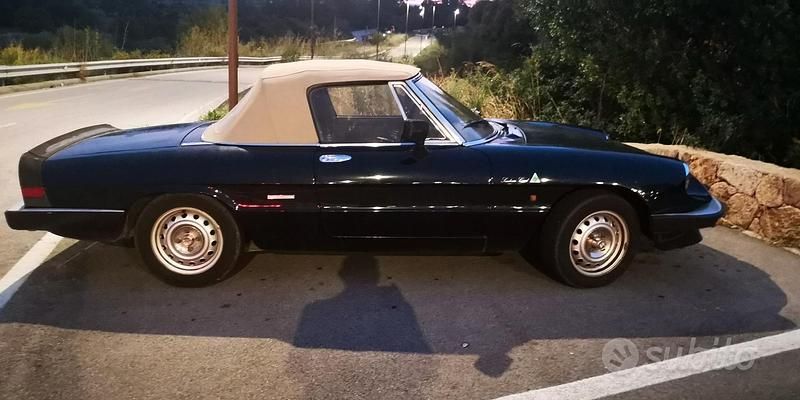Usata Alfa Romeo Spider 101 CV (74 kW) 1987 Cabrio