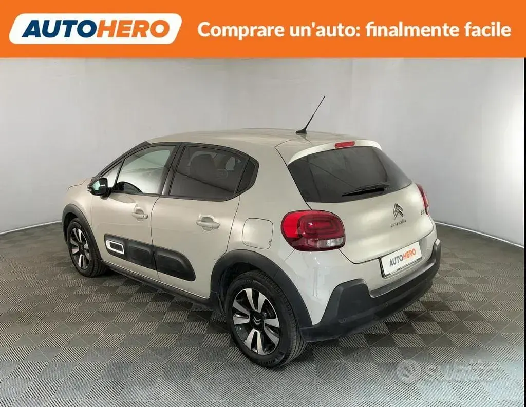 Usata Citroën C3 PureTech 110 CV (80 kW) 2024 Beige Berlina