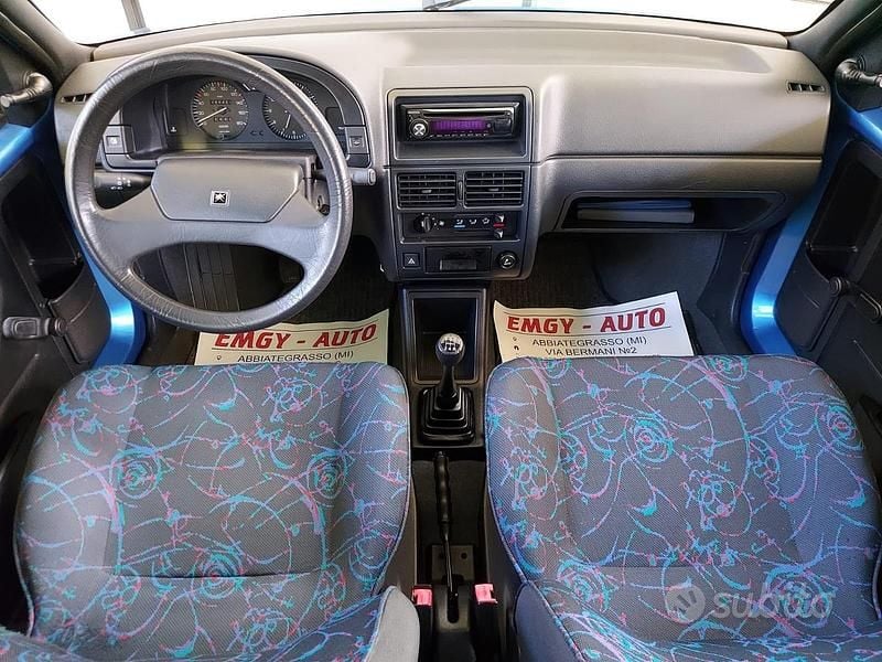 Usata Citroën AX 50 CV (36 kW) 1995 Blu Utilitaria