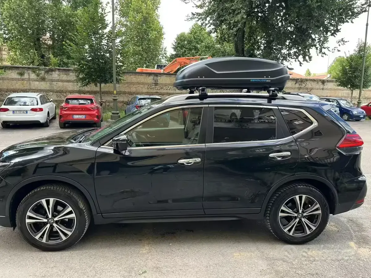 Usata Nissan X-Trail N-Connecta 131 CV (96 kW) 2017 Nero SUV