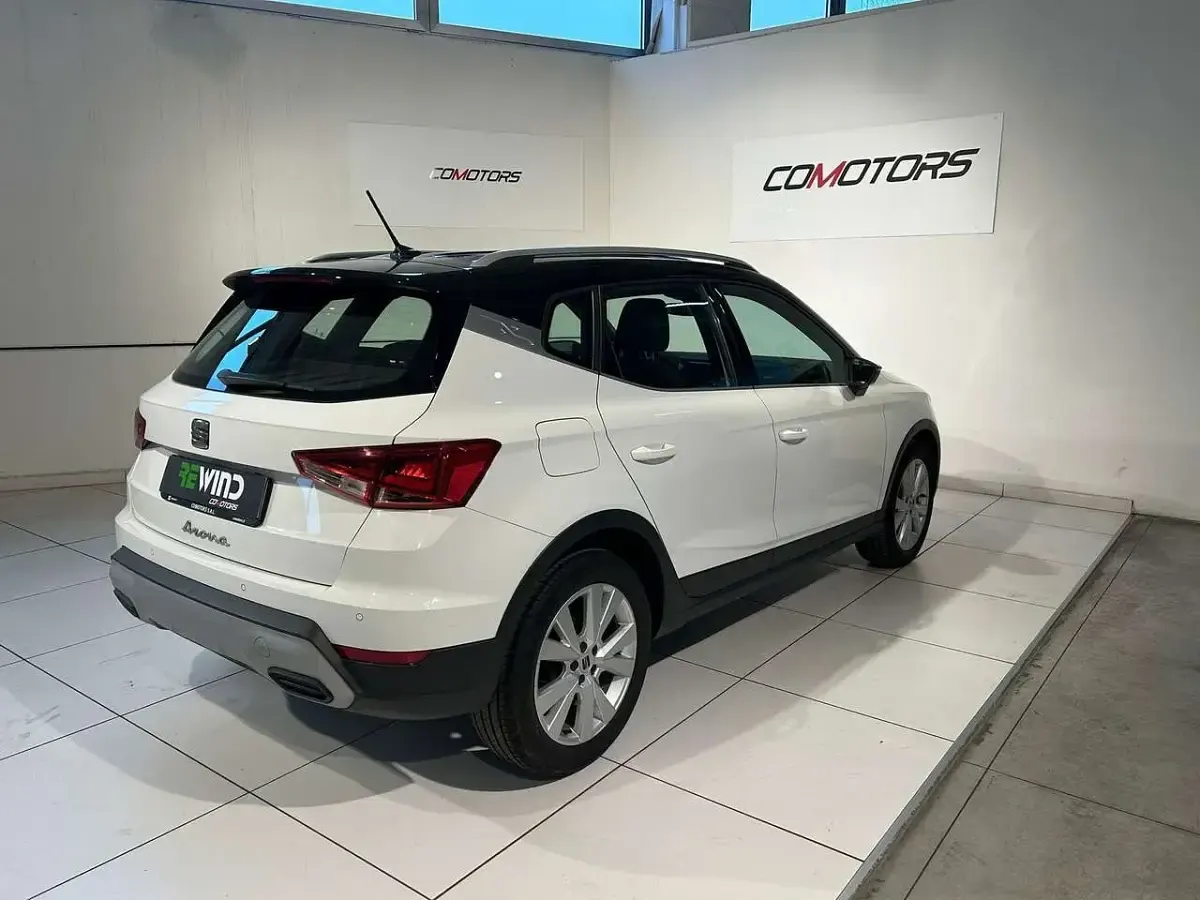 Usata Seat Arona Xperience 95 CV (69 kW) 2023 Bianco SUV