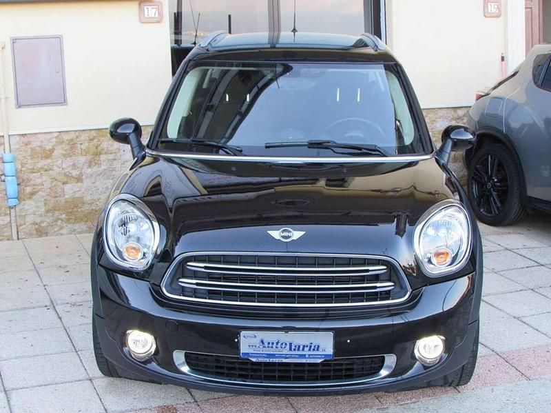 Usata Mini Park Lane Countryman 111 CV (81 kW) 2015 Nero SUV