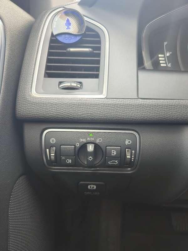 Usata Volvo XC60 Momentum 181 CV (133 kW) 2014 SUV