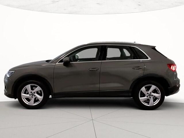 Usata Audi Q3 Advanced 150 CV (110 kW) 2023 Grigio chronos metallizzato SUV