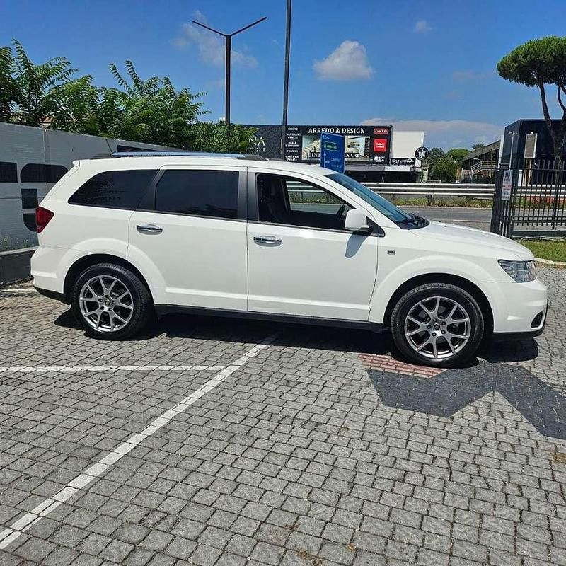 Usata Fiat Freemont Lounge 170 CV (125 kW) 2015 Bianco SUV