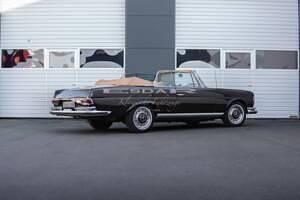 Usata Mercedes 280 SE 160 CV (117 kW) 1969 Marrone Cabrio