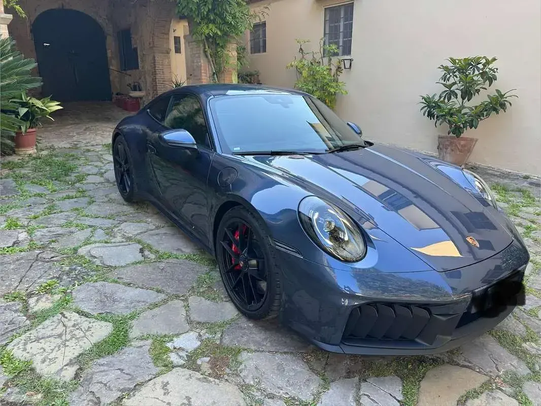 Usata Porsche 992 541 CV (397 kW) 2025 Blu/azzurro Coupé