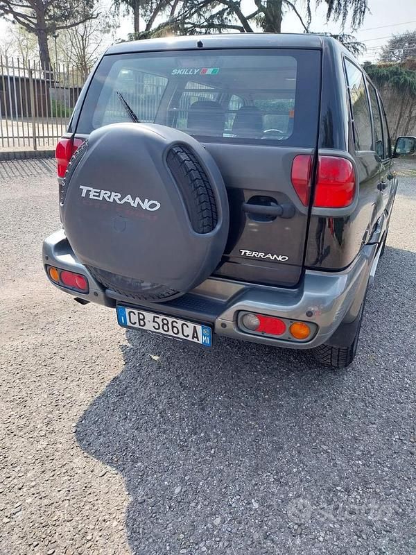 Usata Nissan Terrano 2002 Nero SUV