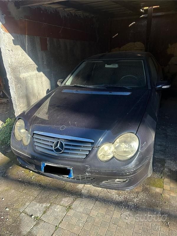 Blu Usata 2005 Mercedes C220 Coupé | 1200 € (Super prezzo) - Immagine 1/2