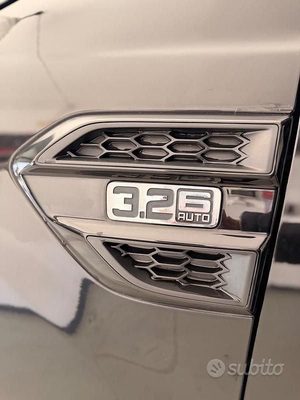 Usata Ford Ranger Limited 199 CV (146 kW) 2018 Nero Pick-up