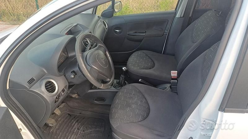 Occasion Citroën C3 70 ch (51 kW) 2006 Blanc Citadine