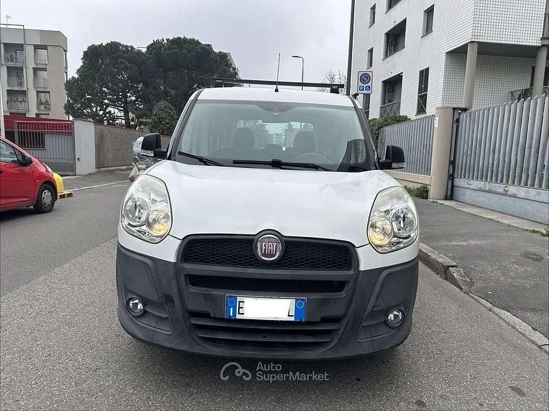 Usata Fiat Doblò Emotion 95 CV (69 kW) 2011 Other Monovolume