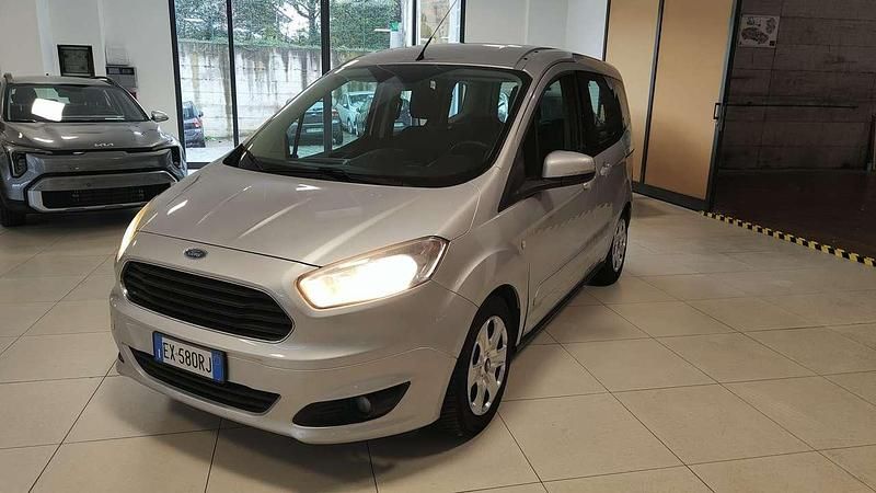 Usata Ford Tourneo 101 CV (74 kW) 2014 Lunar silver Monovolume
