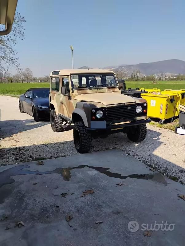 Usata Land Rover Defender 2008 Verde Berlina