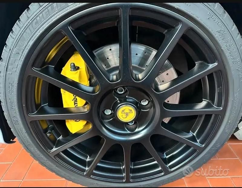 Usata Abarth 595 Esseesse 180 CV (132 kW) 2019 Grigio Utilitaria