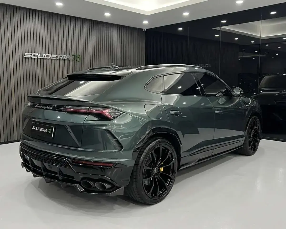 Usata Lamborghini Urus 650 CV (478 kW) 2022 Verde SUV
