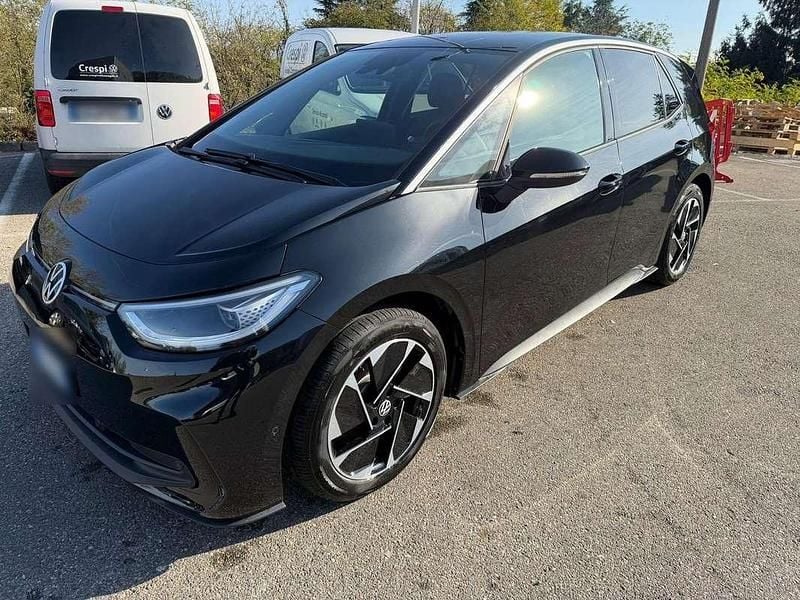 Nero Usata 2024 VW ID.3 Pro Performance Due volumi | 28.900 € (Buon prezzo) - Immagine 1/4