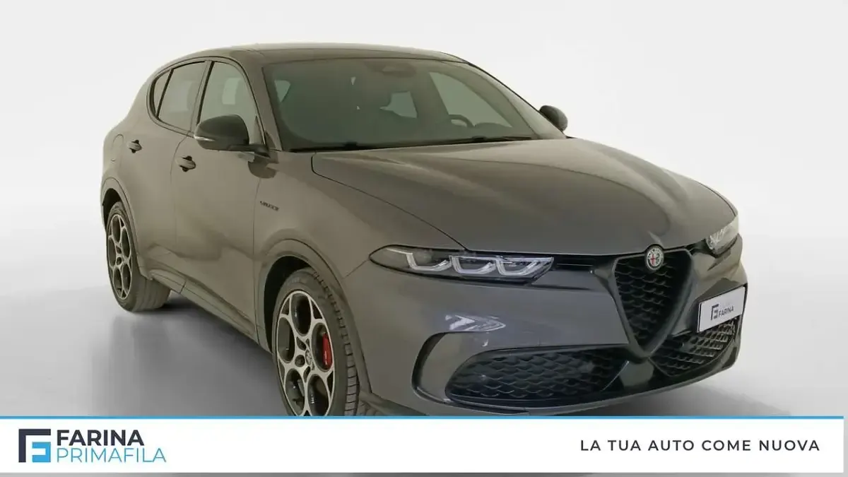 Usata Alfa Romeo Tonale Veloce 133 CV (97 kW) 2024 Grigio vesuvio SUV