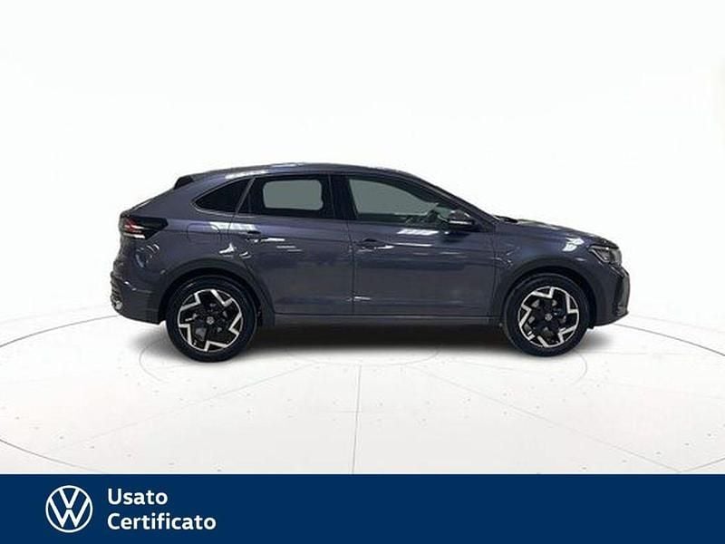 Usata VW Taigo R-line 116 CV (85 kW) 2025 Grigio / pastello SUV