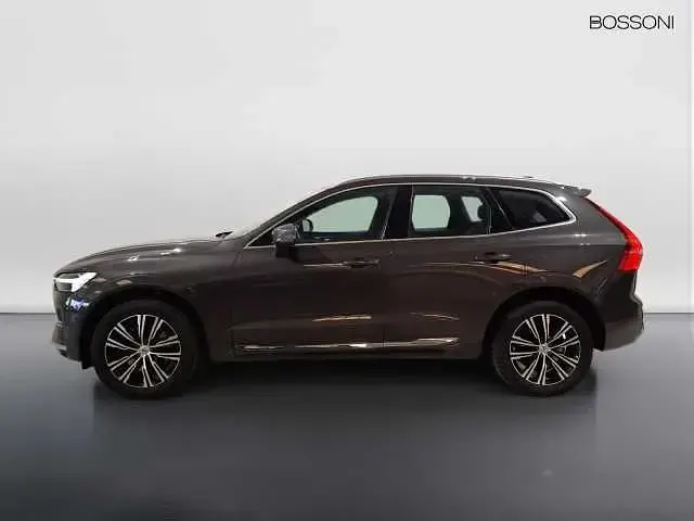 Usata Volvo XC60 145 CV (106 kW) 2022 Grigio SUV