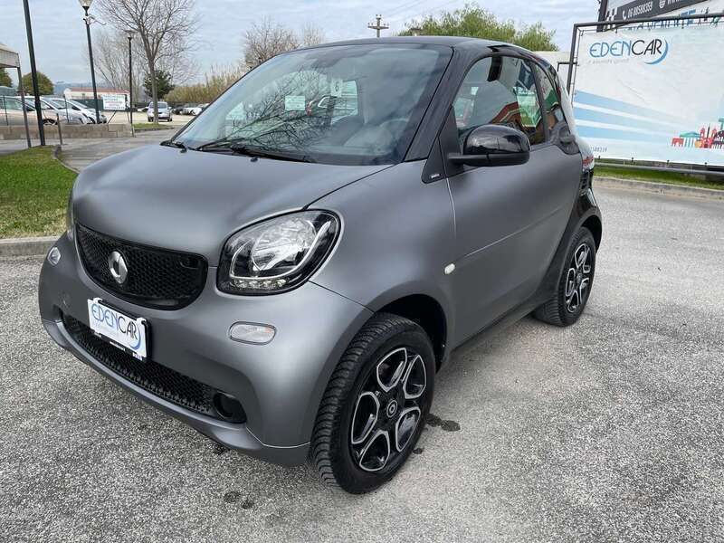 Usata Smart ForTwo Coupé Passion 108 CV (79 kW) 2016 Grigio Utilitaria