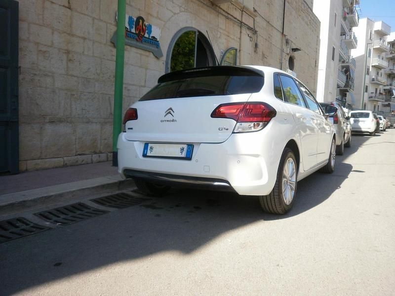 Usata Citroën C4 Feel 120 CV (88 kW) 2016 Bianco Berlina